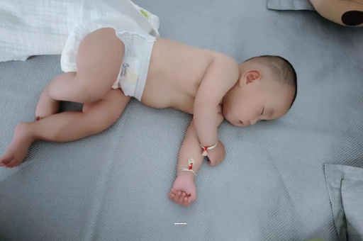 迪庆三个月宝宝发育标准